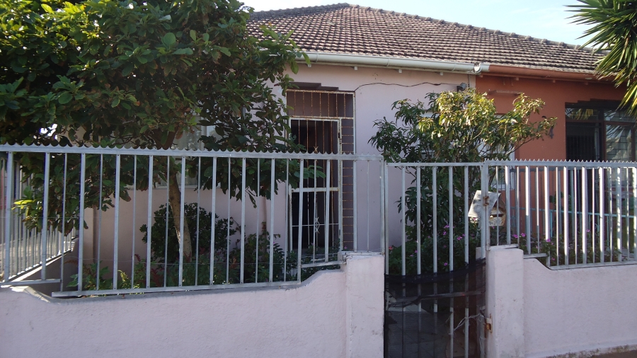 2 Bedroom Property for Sale in Brooklyn Western Cape